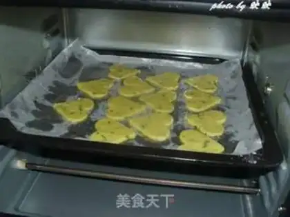 Make Sesame onions, heart cookies step 12