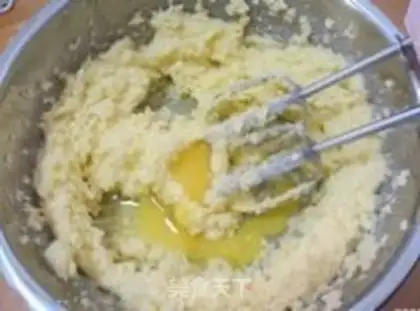 Make Pistol-fruit cake step 1