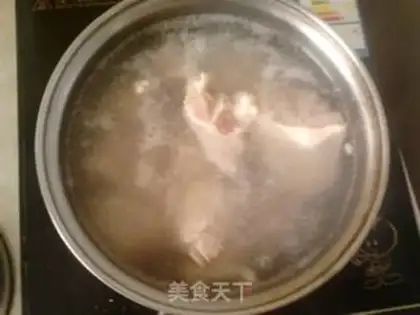 Make ♪ Cricket burning pigs