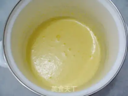 Make Blueberry yogurt cake step 2