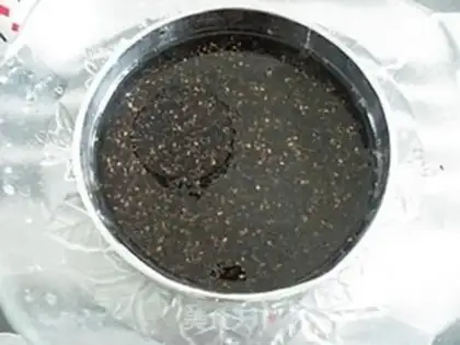 Make Black sesame salt step 0