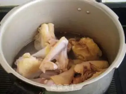 Make Chicken with mushrooms step 3