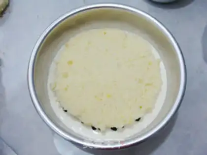 Make Blueberry yogurt cake step 19