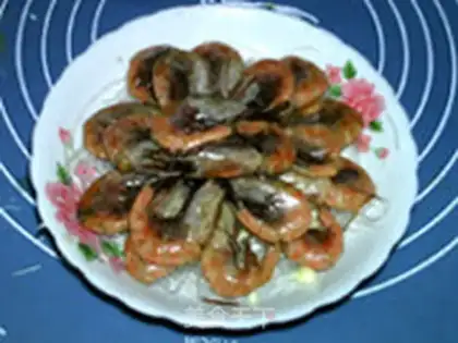 Make Garlic fans steaming arctic shrimp step 6
