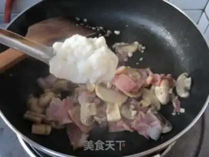 Make Butter bacon pasta step 15