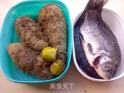 Make Potato fish soup step 0