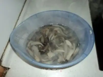 Make Blow mushrooms step 5