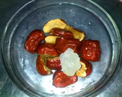 Make Red bean papaya date soup step 0
