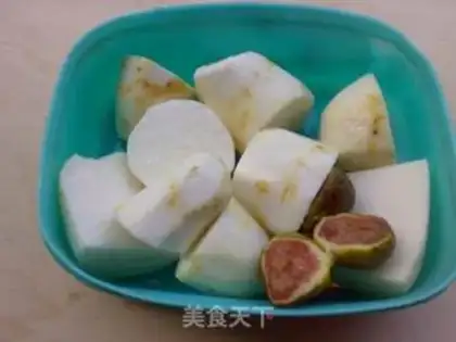 Make Potato fish soup step 1