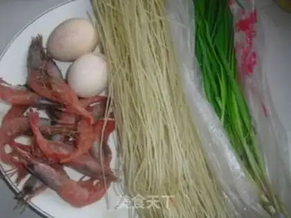 Make Arctic shrimp powder soup step 0