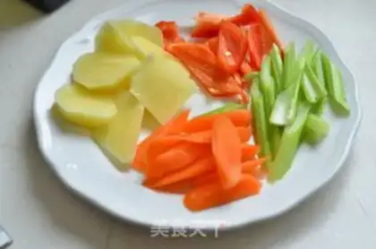 Make A very simple version of black pepper steak step 2