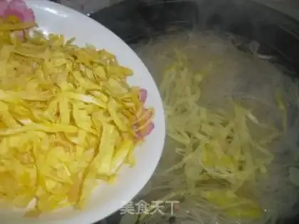 Make Arctic shrimp powder soup step 5