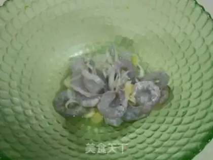 Make Shrimp cream pasta step 1