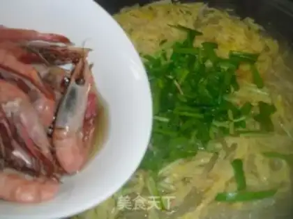 Make Arctic shrimp powder soup step 7