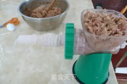 Make Homemade larvae step 2