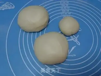 Make Panda bread step 6