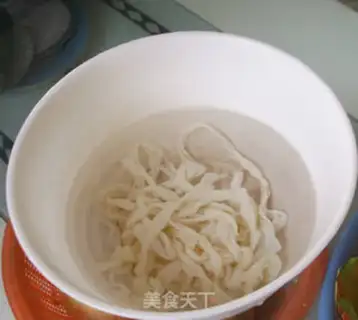 Make Fill up the wide sausage step 1