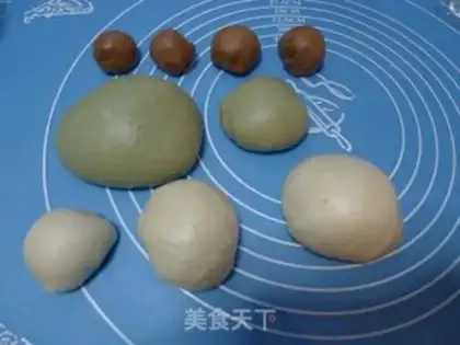 Make Panda bread step 8