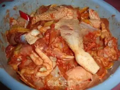 Make A chicken with a pair of mushrooms step 2