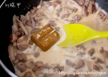 Make Iron Stick Mountain curry beef rice step 6