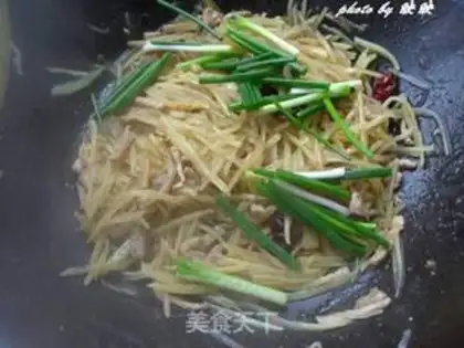 Make Sand tea, potatoes, fried meat step 11