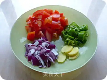 Make Tomato beef gravy step 3