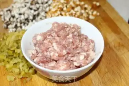 Make Three fresh bean skin step 1