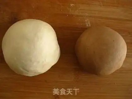 Make Two pig hooves step 1