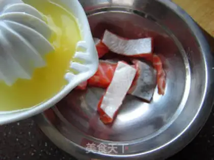 Make Lemon salmon salad step 3