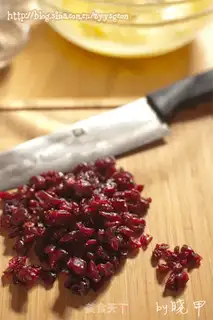 Make Cranberry digestive cookies step 1