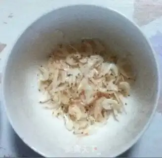 Make Shrimp radish step 0