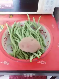 Make Little lamb chops, noodles step 1