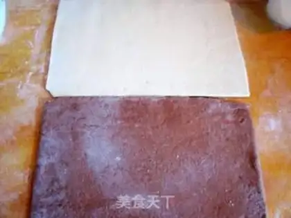 Make Cocoa rolls step 2