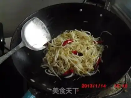 Make The bean sprouts step 5