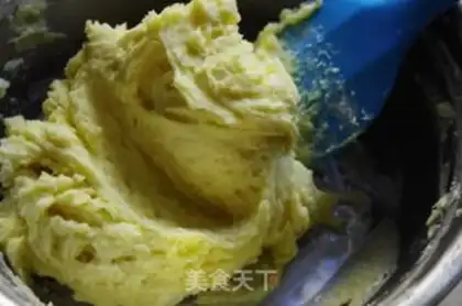 Make Almond pretzels step 6