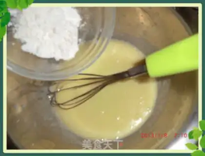 Make Strawberry walnut pie step 11
