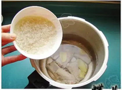 Make Arctic prawn gruel step 4