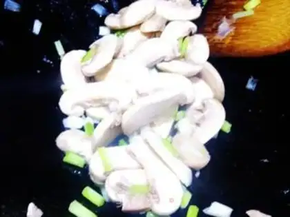 Make Tomato mushrooms and tofu step 5