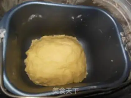 Make Big pineapple buns step 10