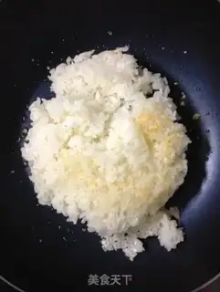 Make Garlic fried rice step 7
