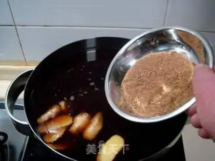 Make Old Peking Bee step 13