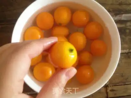 Make Orange lemon honey tea step 1