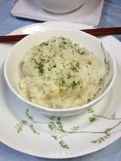 Make Garlic fried rice step 14