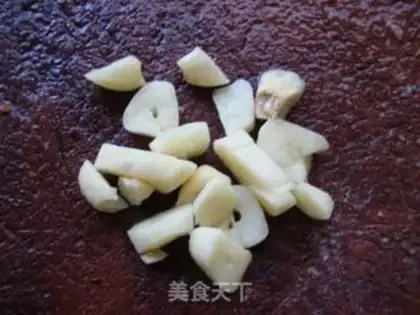 Make Garlic pastry step 1
