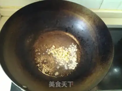 Make Garlic pastry step 6