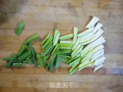 Make Garlic silhouette step 1