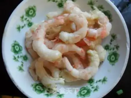 Make Arctic shrimp salad step 4