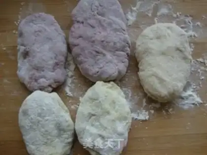 Make Homemade natural colour noodles step 4