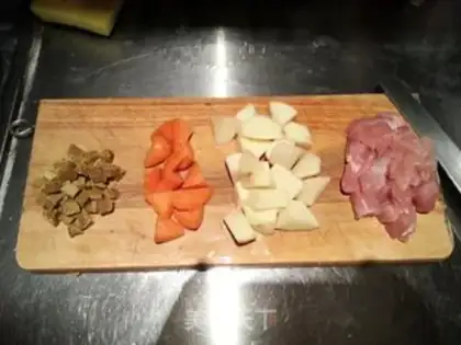 Make Curry chicken step 0