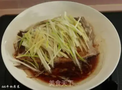 Make Onions of sea bass step 9